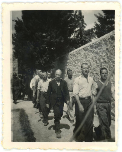 Σκοπευτήριο Καισαριανής, 1/5/1944,  Νο1